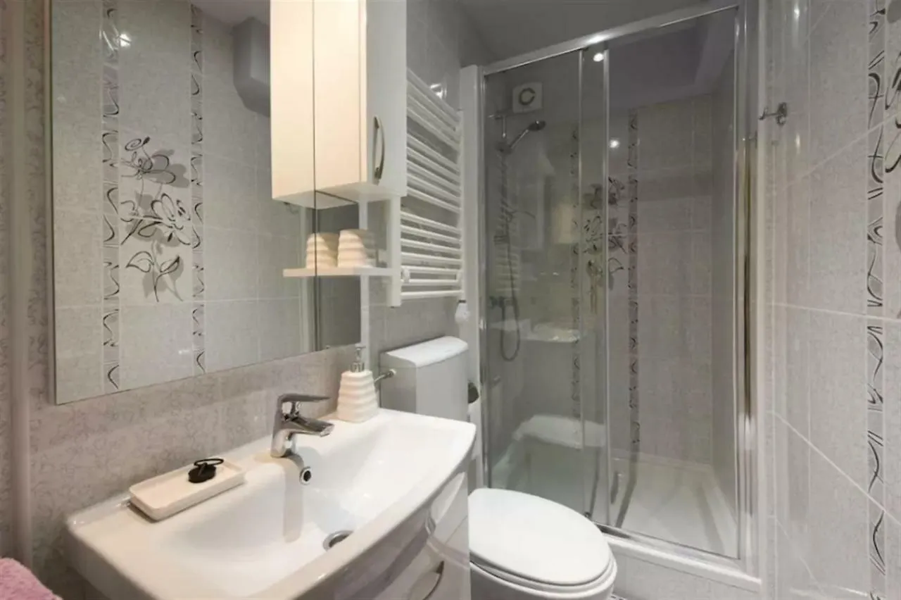 Apartament Top Location & Walk Score 93 With Washing Machine Split Chorwacja